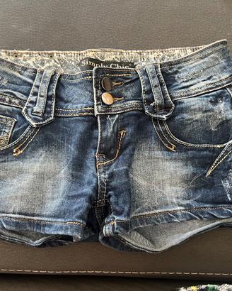 mini short jeans anni 2000
