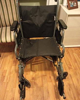 CARROZZINA PER DISABILI