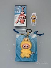 Popmart - Labubu Pin For Love P - Peace - Nuovo