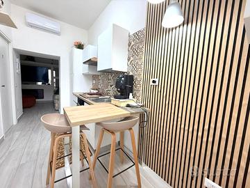 Ad. via c. rosaroll- 3 vani+2acc. arredato