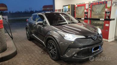 Toyota Chr hybrid lounge