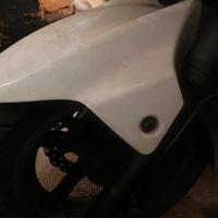 Parafango anteriore Kimco 2010