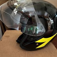 Casco jet