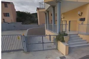 Olbia Via Veneto – Magazzino 350 mq doppio accesso