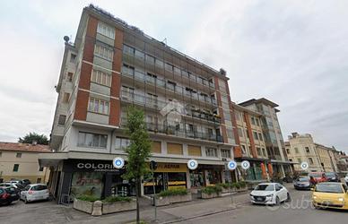 4 LOCALI A BASSANO DEL GRAPPA