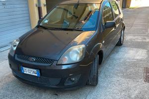 FORD FIESTA 1.2 BENZINA 2008 – UNICO PROPRIETARIO