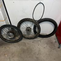 Cerchioni+Copertoni tasselati