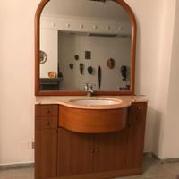 Mobile bagno completo. Piano in marmo travertino