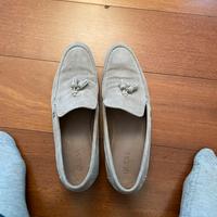 Mocassino pelle scamosciata Guess 43