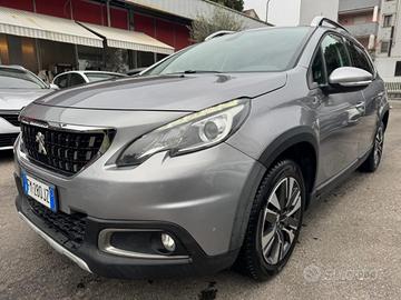 PEUGEOT 2008 1° serie PureTech 82 Allure