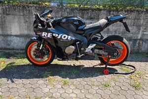 honda cbr 1000 rr