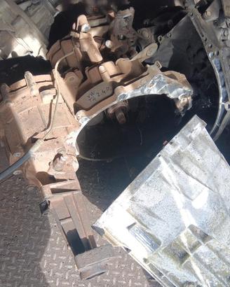 Cambio Volkswagen t4 2400 diesel + sportellone 
