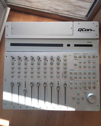 Controller DAW iCON QCon Pro - Professional Studio