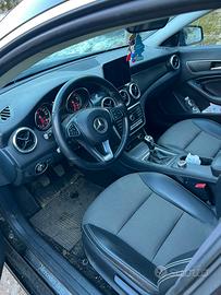 Mercedes cla scambi e permute