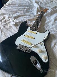 Squier stratocaster 1982 japan