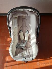 Ovetto Inglesina senza base per auto