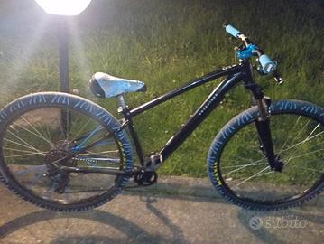 rockrider Explore 500 kittata 