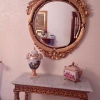 Consolle completa di accessori e Comò