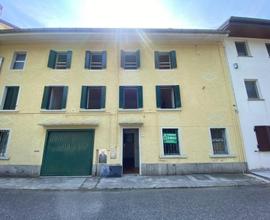 Casa quadricamere con giardino