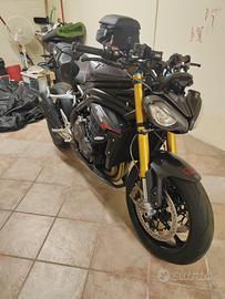 Triumph Speed triple 1200 RS