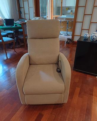 Poltrona elettrica recrinabile