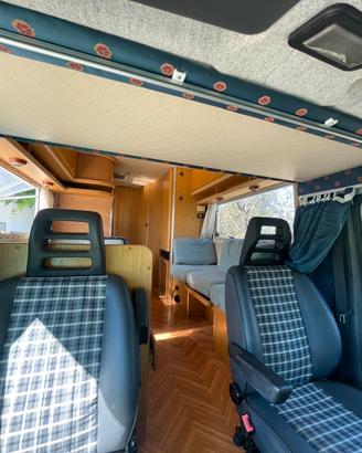 LAIKA ECOVIP 4L 2.8 IDTD – 5 POSTI