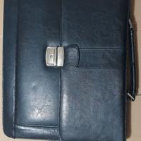 Borsa in pelle nera ecologica con tracolla