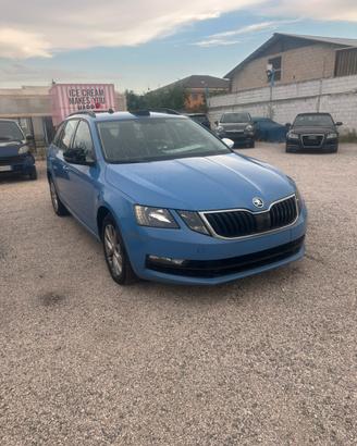 SKODA OVTAVIA WAGON 2.0 TDI 150 cv 2020 295.000 km
