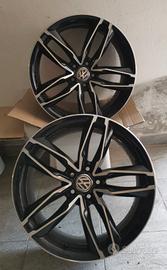 cerchi in lega perfetti. 8.5 pollici x 19.. p
