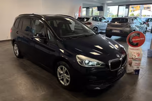 BMW 216 i Gran Tourer Advantage Full Optional