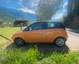Lancia Y Momo design