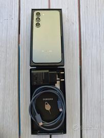 Samsung S23