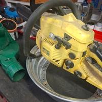 Motosega con motore a scoppio