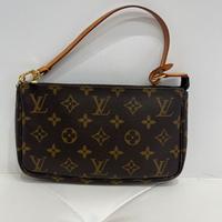 Pochette louis vuitton accessories