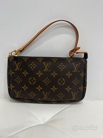 Pochette louis vuitton accessories