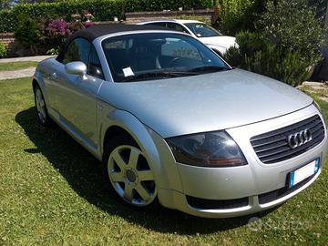AUDI TT 1ª serie - 2000