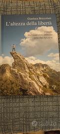 libro autografato l'altezza della libertà 