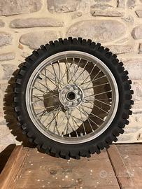 Cerchio e pneumatico posteriore da 19 - Honda CRF