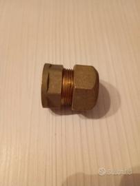 Raccordo in ottone Niples D. 22 x 3/4'' F