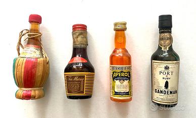 4 mignon Sandeman  Aperol  Tia Maria  Lacrima cris