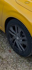 Gomme peugeot 208