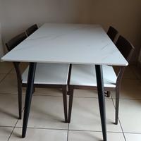 Sedie realizzate artigianalmente