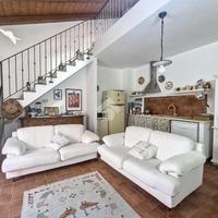 VILLA A SCHIERA A CASTELSARDO
