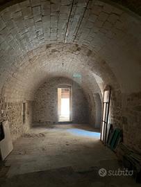 Locale commerciale Ragusa centro storico superiore