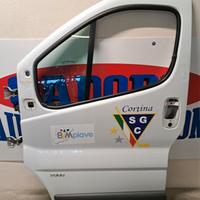 Porta anteriore sinistra Opel Vivaro A 2.5 D 2011