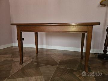 tavolo allungabile in legno 