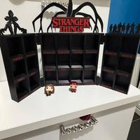 Espositore Stranger Things 3D Funko Kinder Joy