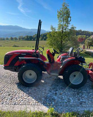 Antonio Carraro TR 7600 INFINITY (200 ore)