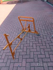 cavalletto montaggio manutenzione vespa 