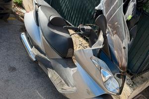 Aprila atlantic 200 - 2004